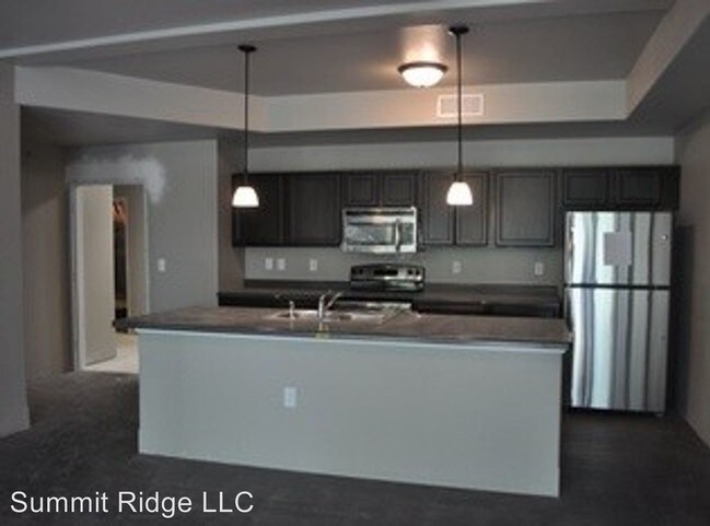 Foto del edificio - 3420 East Brook Street