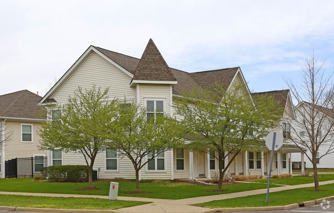 Building Photo - Duneland Village
