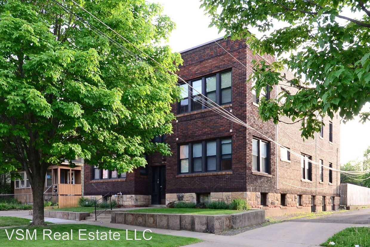 Primary Photo - 601 Park St