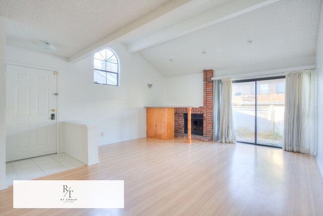 Photo - 15748 Tetley St APT 8