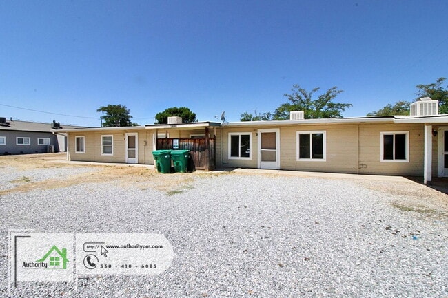 Foto del edificio - 5410 Happy Valley Rd