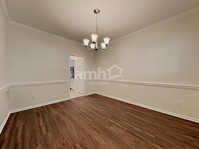 Building Photo - 10232 Meadow Crossing Lane