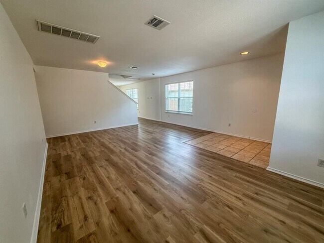Building Photo - 1148 Apollo Cir