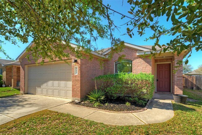 Building Photo - 913 Dexter Dr