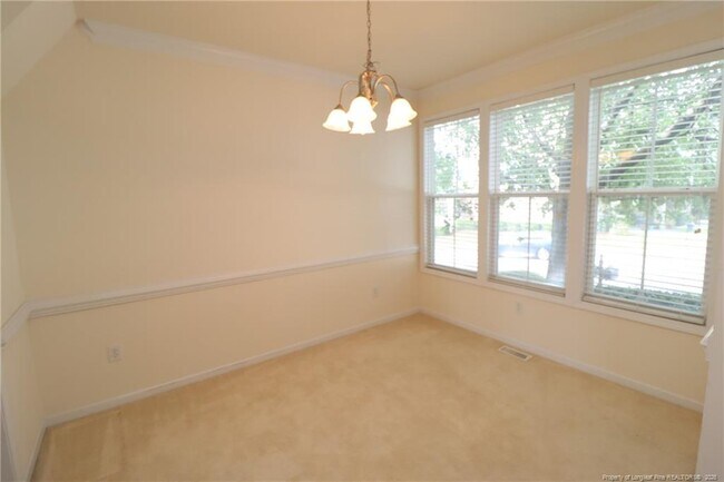 Foto del edificio - 416 Oak Pine Dr