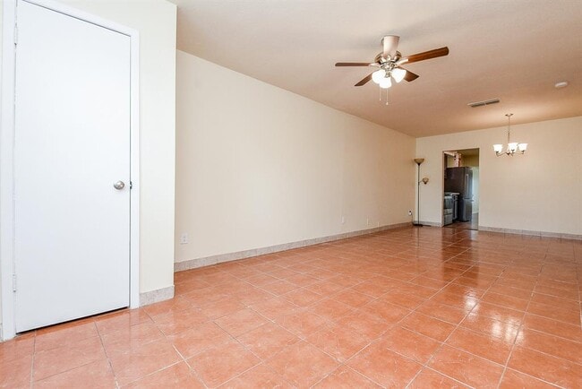 Building Photo - 15063 Woodforest Blvd