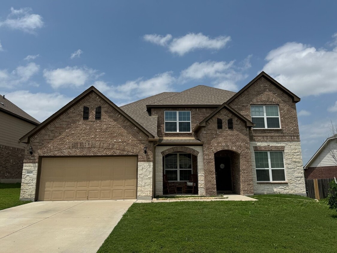 Primary Photo - 6605 Alabaster Dr