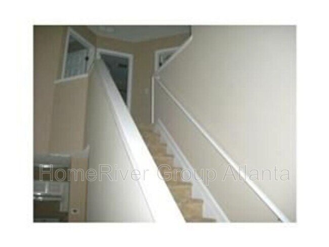 Building Photo - 600 Arncliffe Ct