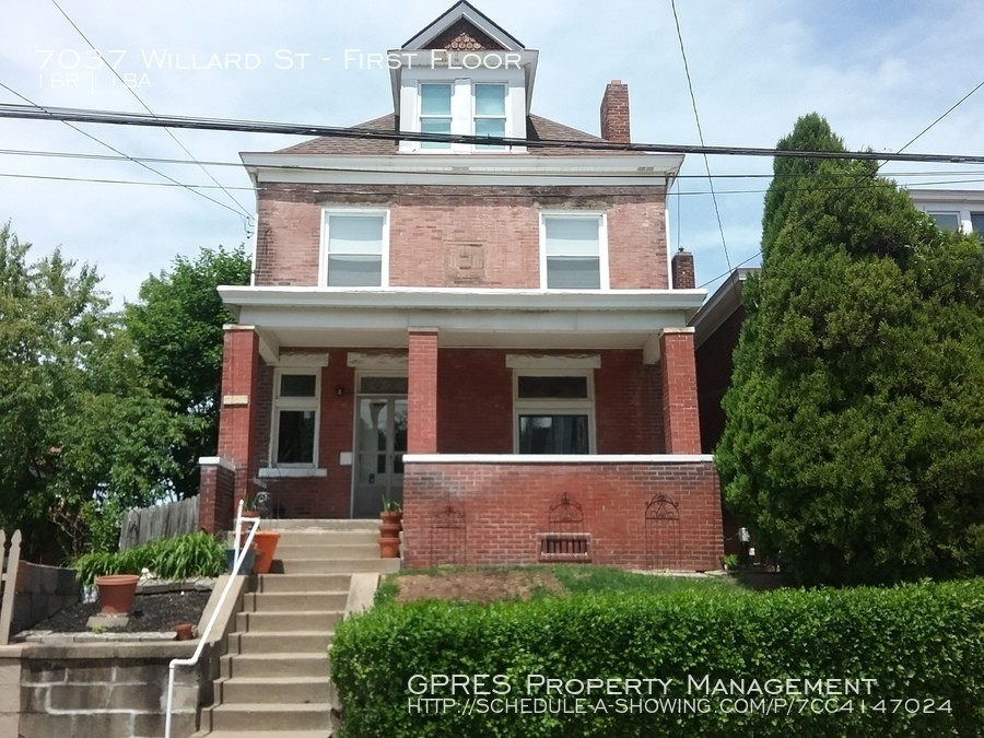 Foto principal - Charming First Floor In Point Breeze!