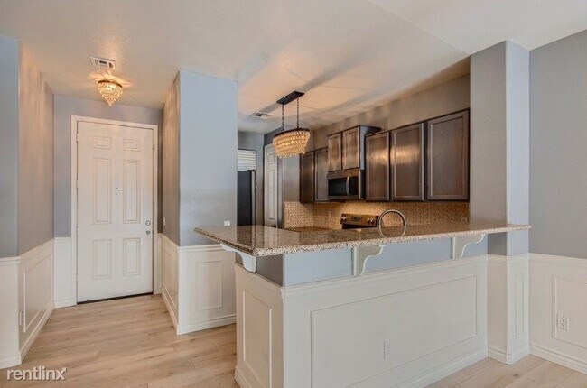 Building Photo - 4 br, 2 bath House - 36597 W Mallorca Aven...