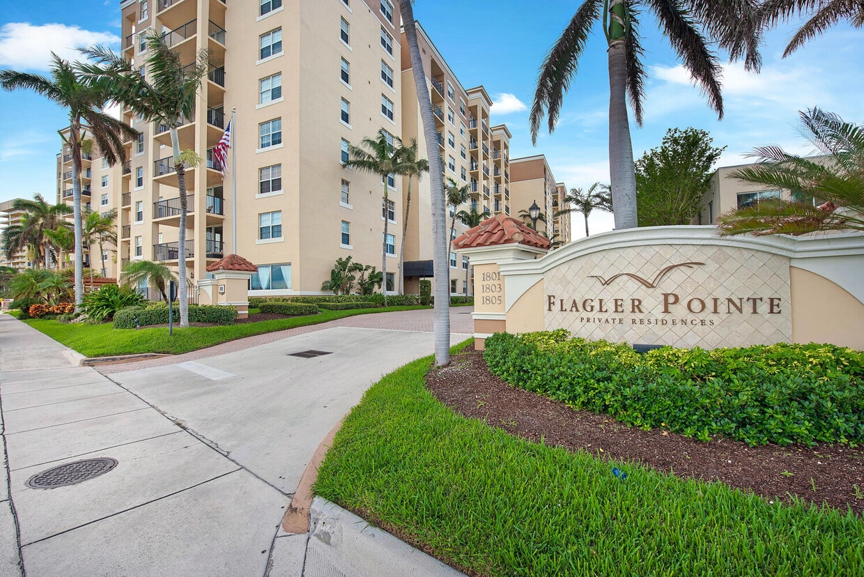 Primary Photo - 1805 N Flagler Dr