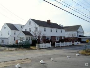 Foto del edificio - Brown Avenue Apartments