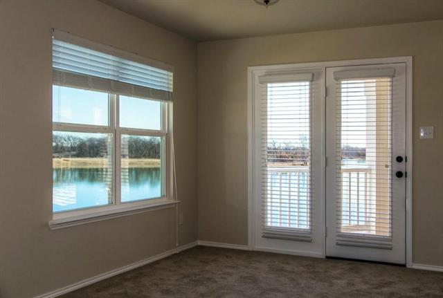 Foto del edificio - 10351 Cedar Lake Dr
