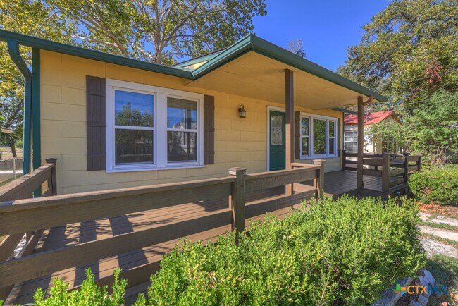 Foto del edificio - 927 N Union Ave