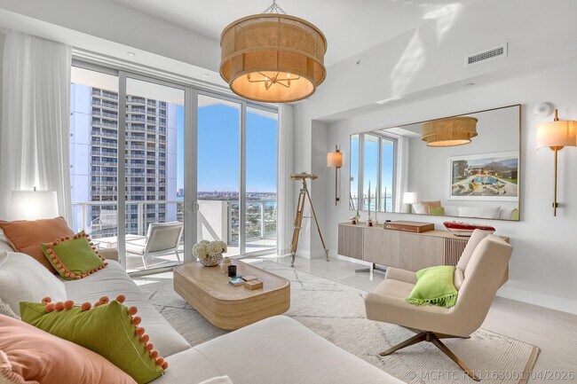 Foto del edificio - 3100 N Ocean Dr