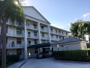 Building Photo - 3636 Whitehall Dr