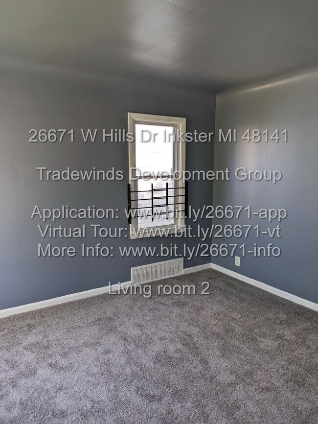 Building Photo - 26671 W. Hill 3bed/1bath with great back y...
