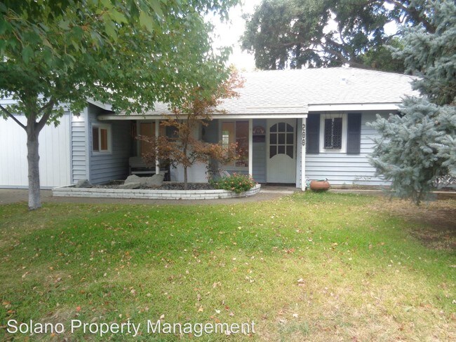 Building Photo - 4 br, 2 bath House - 288 Cherry St.