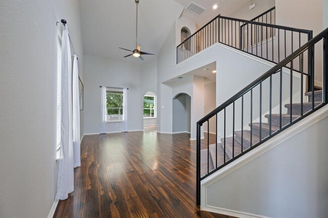 Building Photo - 2114 Campfield Pkwy