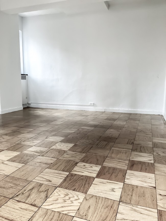 Foto del edificio - 111 E 38th St