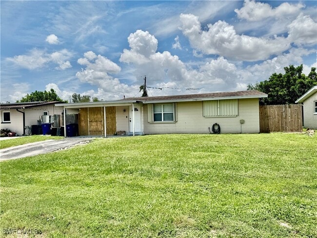 Building Photo - 2169 Barry Dr