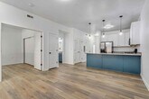 Foto principal - 2150 S Main St