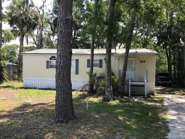 Building Photo - 312 Paradise Cir