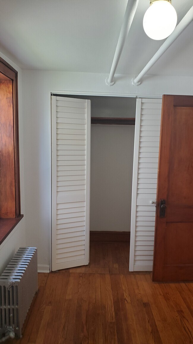 Bedroom Closet - 4031 N McVicker Ave