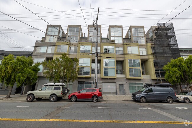 Primary - 2407-2411 Harrison St