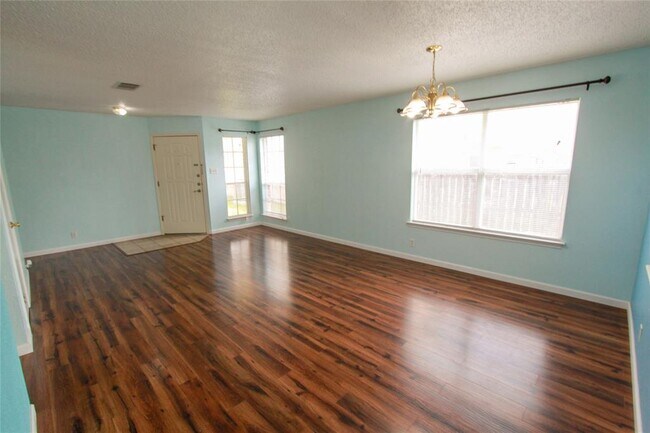 Foto del edificio - 9705 Dalewood Dr