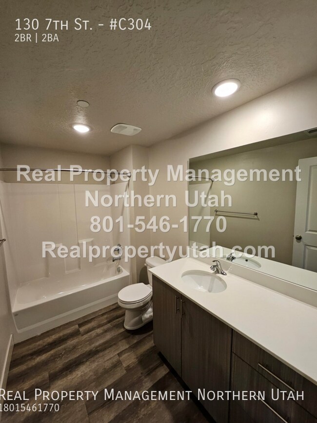 Foto del edificio - 2 Bedroom 2 Bath Top Level Apartment Comin...