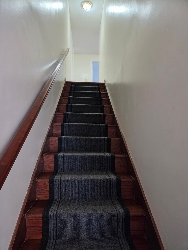 Stairs - 27 Lafayette St