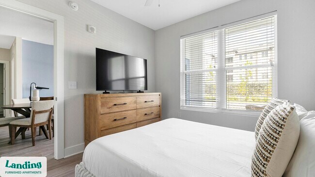 Foto del edificio - 3240 Champion Ring Rd