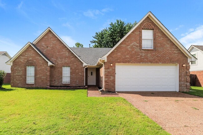 Building Photo - 6752 Oakmoor Cir S