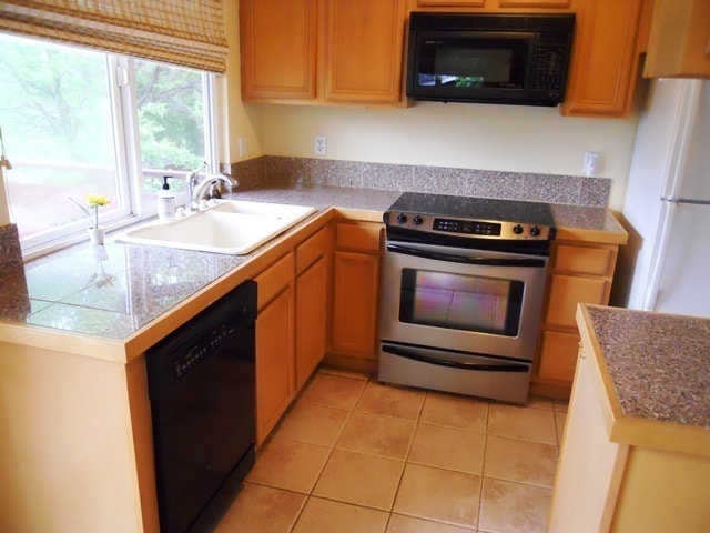 Photo - North Boulder home