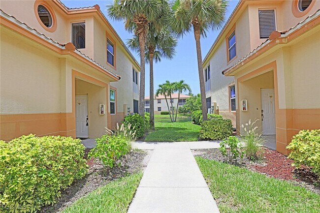 Foto del edificio - 15460 Bellamar Cir