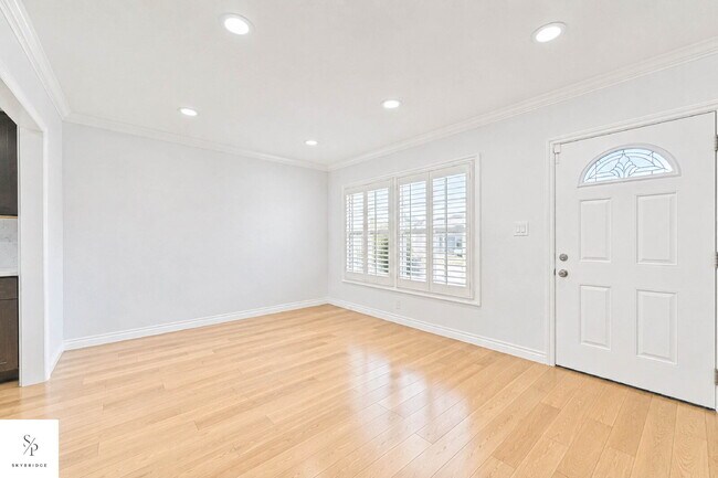 Foto del edificio - Bright 3BR Rosemead Rental: Self-Contained Unit with Private Entry & Driveway Parking