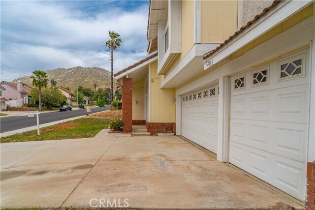 Building Photo - 12066 Heritage Dr