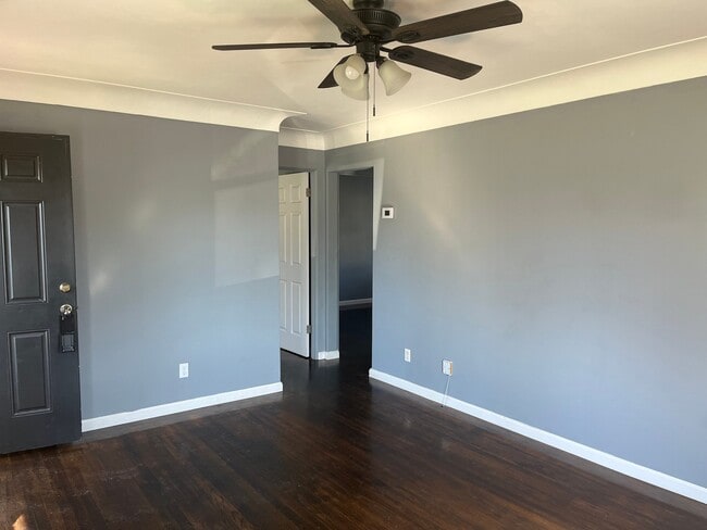 Photo - 3868-3870 Western Ave Apartment