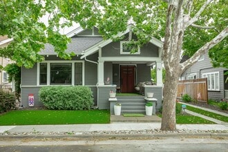 Building Photo - 74 Cleaves Ave
