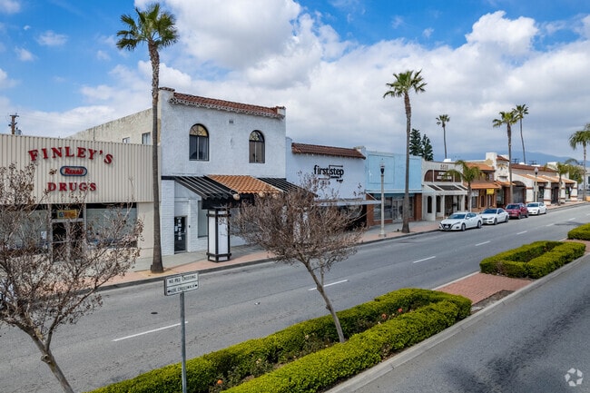 Shopping district of Fontana, CA have various shops and places to visit close to the boardwalk.