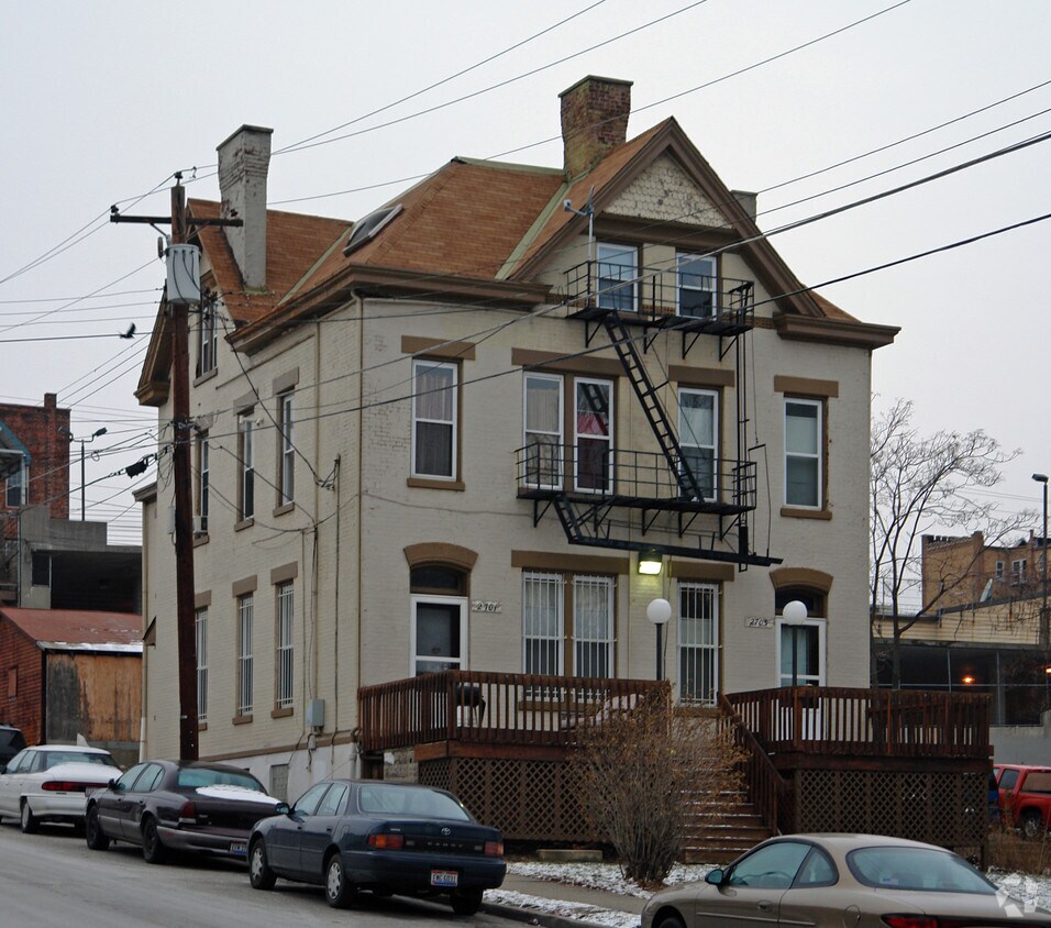 Primary Photo - 2701-2703 Euclid Ave