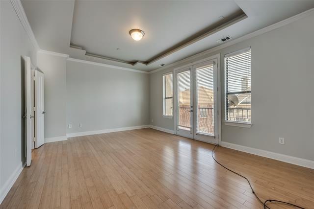 Foto del edificio - 4432 Bowser Ave