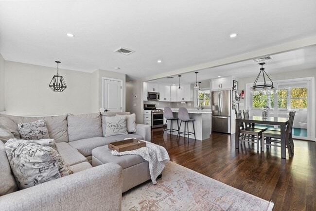 Foto del edificio - 193 Bonham Rd