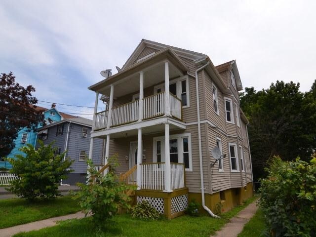 Building Photo - 4 bedroom in New Britain CT 06053