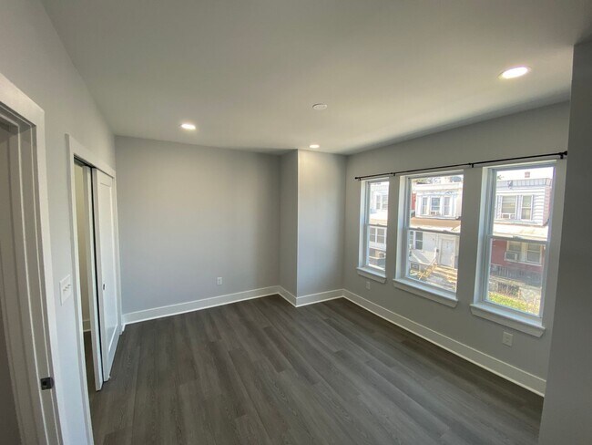 Foto del edificio - 2 Bed 1 Bath for rent