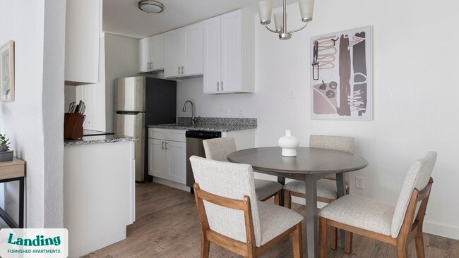 Foto del edificio - 1225 E Pleasant Run Rd