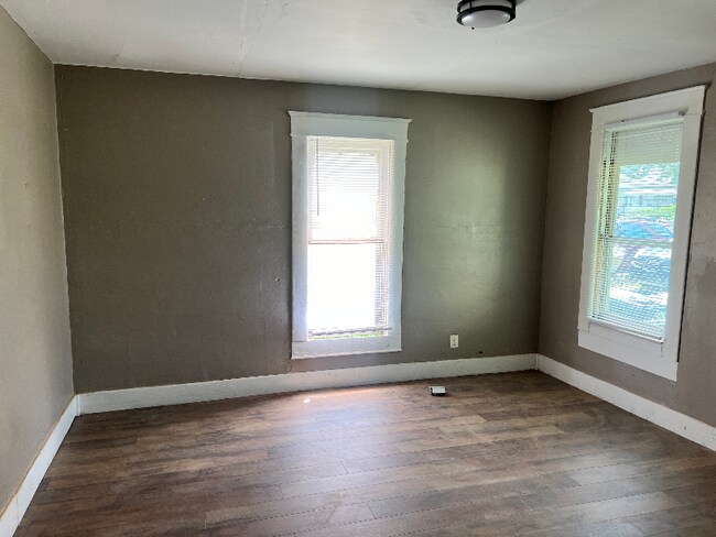 Foto del edificio - 411 N Pottenger Ave