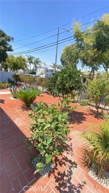 Foto del edificio - 1178 E 21st St