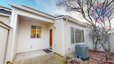 Building Photo - 14439 SE Oregon Trail Dr